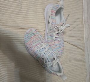 Nike Women's Pastel Knit Sneakers